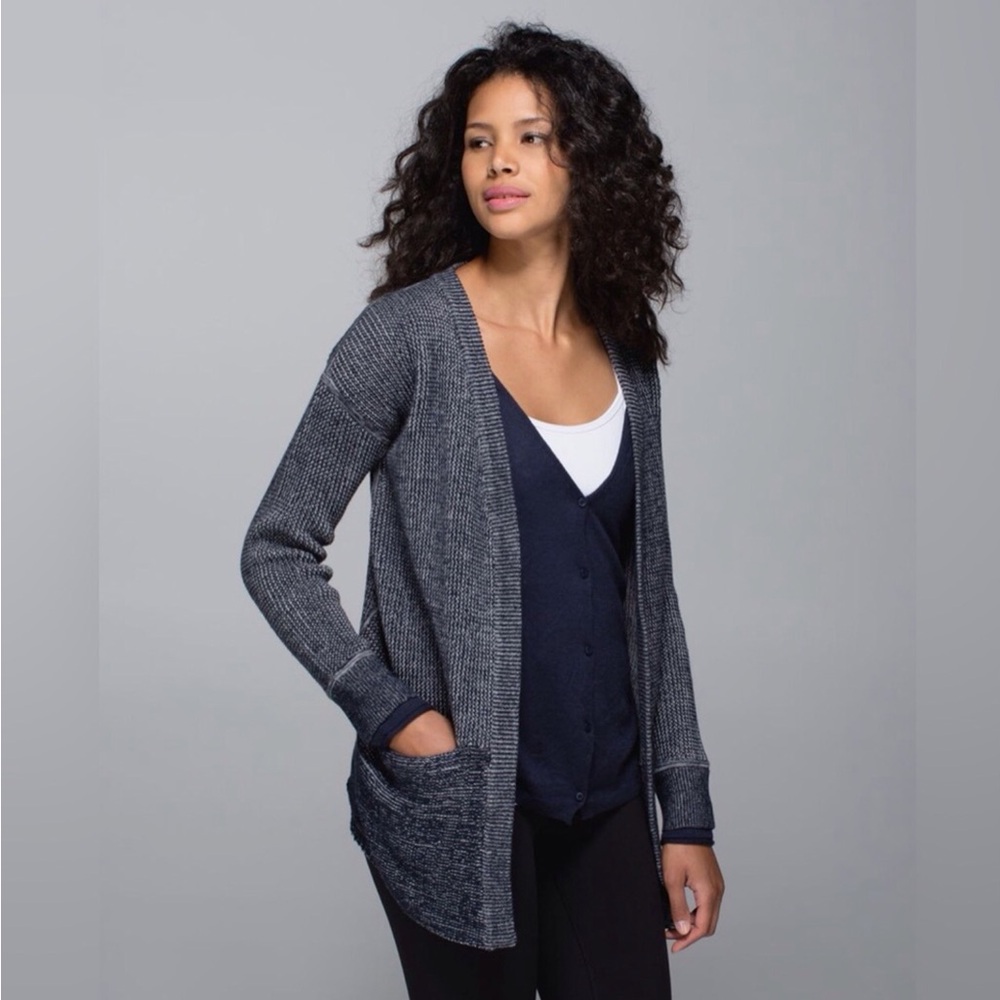 Lululemon Athletica Cardigan Lightweight Knit Sweater Gray Women’s Medium